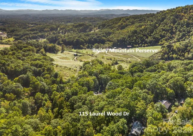 Photo 4 of Single family home for sale at 115 Laurel Wood Dr, Mars Hill, NC 28754 | MLS# 4431079 | Listing updated on 2026-10-08