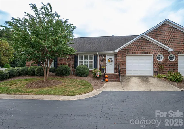 Photo 1 of Condo for sale at 1630 A Union Rd, Gastonia, NC 28054 | MLS# 4431091 | Listing updated on 2026-10-07