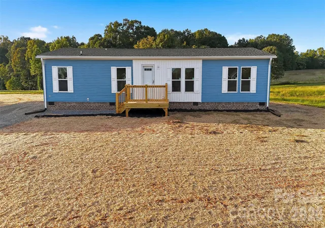 Photo 3 of Single family home for sale at 130 Speaks Rd, Olin, NC 28660 | MLS# 4431096 | Listing updated on 2026-10-03