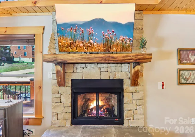 Photo 4 of Single family home for sale at 589 Panoramic Loop, Maggie Valley, NC 28751 | MLS# 4431098 | Listing updated on 2026-10-08