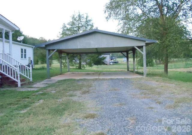 Photo 3 of Single family home for sale at 3875 Miller Rd, Salisbury, NC 28147 | MLS# 4431104 | Listing updated on 2026-10-07