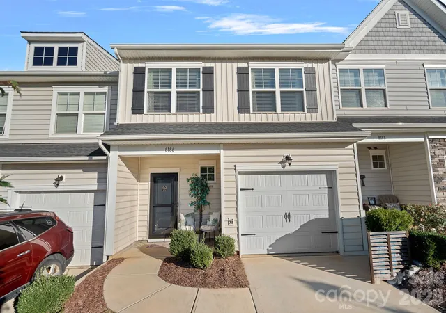 Photo 2 of Townhouse for sale at 8186 Sheffield Dr, Terrell, NC 28682 | MLS# 4431106 | Listing updated on 2026-10-09