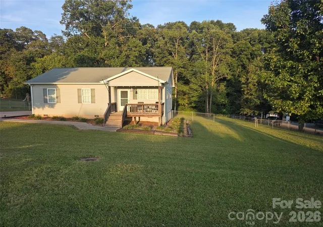 Single family home for sale at 775 Paul Payne Store Rd, Taylorsville, NC 28681 | MLS# 4431109