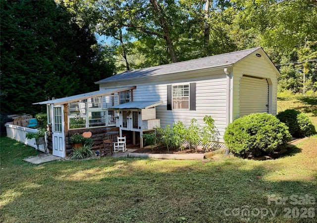 Photo 2 of Single family home for sale at 7180 Forney Hl Rd, Denver, NC 28037 | MLS# 4431111 | Listing updated on 2026-10-08