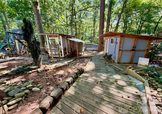 Photo 4 of Single family home for sale at 7180 Forney Hl Rd, Denver, NC 28037 | MLS# 4431111 | Listing updated on 2026-10-08