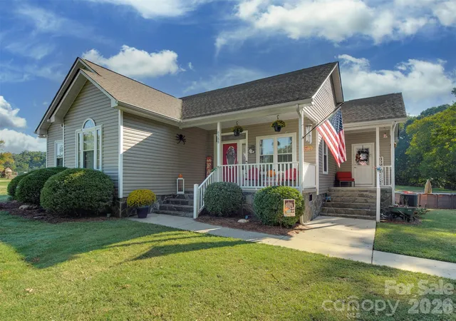 Photo 1 of Single family home for sale at 6388 Branson Davis Rd, Randleman, NC 27317 | MLS# 4431126 | Listing updated on 2026-10-09