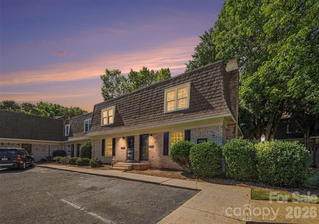 Photo 2 of Condo for sale at 3508 Colony Rd #H, Charlotte, NC 28211 | MLS# 4431128 | Listing updated on 2026-10-26