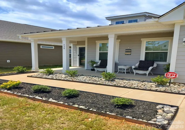Photo 3 of Single family home for sale at 138 Pampas Pl, Statesville, NC 28625 | MLS# 4431149 | Listing updated on 2026-10-08