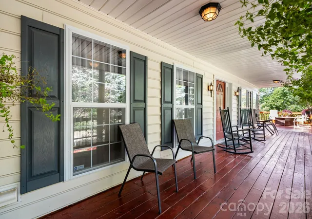 Photo 3 of Single family home for sale at 1056 Old Hampton Rd, Boone, NC 28607 | MLS# 4431150 | Listing updated on 2026-10-04