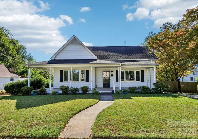 Photo 2 of Single family home for sale at 68 Meadow Ave, Concord, NC 28025 | MLS# 4431156 | Listing updated on 2026-10-10