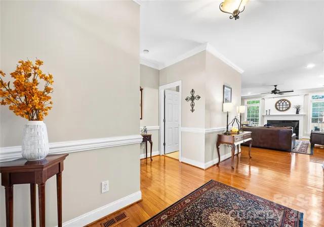 Photo 4 of Single family home for sale at 66 Hawks Ridge, Hickory, NC 28601 | MLS# 4431161 | Listing updated on 2026-10-08