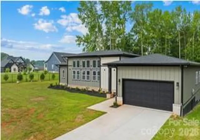 Single family home for sale at 2003 Plain Fld Dr, Bessemer City, NC 28016 | MLS# 4431165