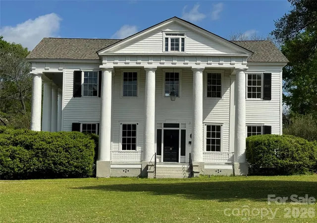 Photo 1 of Single family home for sale at 117 E Academy St, Union, SC 29379 | MLS# 4431166 | Listing updated on 2026-10-06