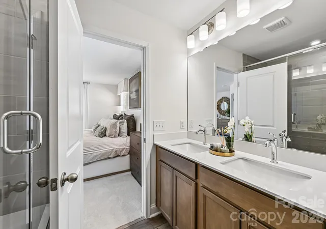 Photo 3 of Sale Pending at 7533 Ethora Way, Charlotte, NC 28216 | MLS# 4431171 | Listing updated on 2026-10-04