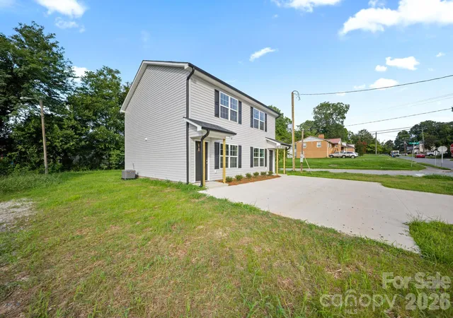 Photo 2 of Multi family home for sale at 700 W Horah St, Salisbury, NC 28144 | MLS# 4431173 | Listing updated on 2026-10-07