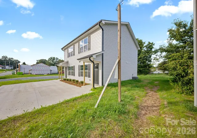 Photo 3 of Multi family home for sale at 700 W Horah St, Salisbury, NC 28144 | MLS# 4431173 | Listing updated on 2026-10-07