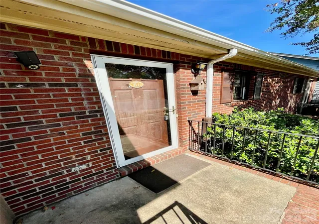 Photo 2 of Condo for sale at 1300 Larchmont Pl #701, Salisbury, NC 28144 | MLS# 4431174 | Listing updated on 2026-10-08