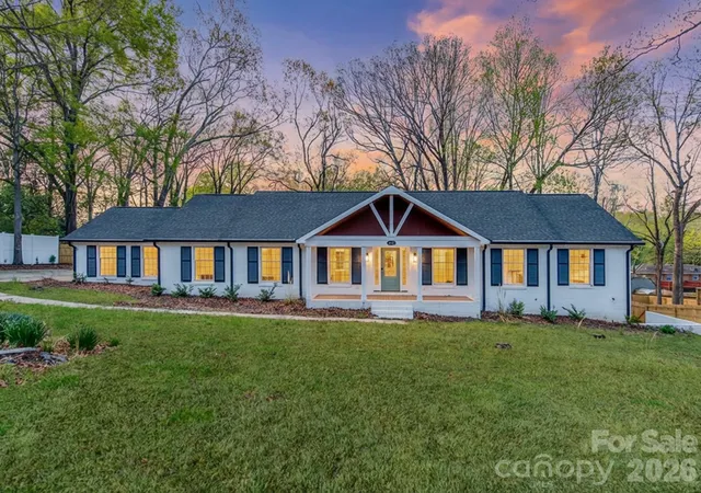 Photo 1 of Single family home for sale at 1632 Burtonwood Cir, Charlotte, NC 28212 | MLS# 4431178 | Listing updated on 2026-10-06