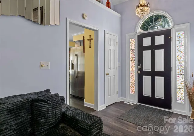 Photo 2 of Single family home for sale at 5125 Old Plantation Cir, Winston Salem, NC 27104 | MLS# 4431180 | Listing updated on 2026-10-18