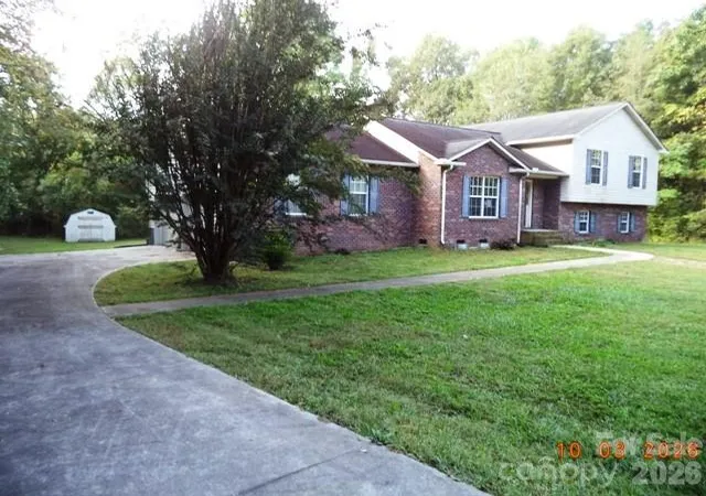 Photo 2 of Single family home for sale at 115 Hawkins Ave, Salisbury, NC 28144 | MLS# 4431192 | Listing updated on 2026-10-05