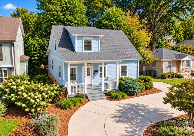 Photo 1 of Single family home for sale at 1912 Parson Dr, Charlotte, NC 28205 | MLS# 4431198 | Listing updated on 2026-10-07