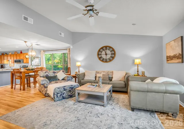 Photo 3 of Townhouse for sale at 121 Quail Run Ct #1629, Lake Lure, NC 28746 | MLS# 4431206 | Listing updated on 2026-10-10