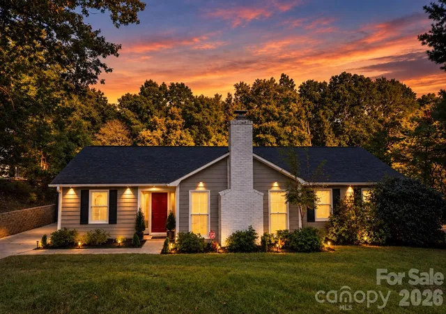 Single family home for sale at 6201 Thermal Rd, Charlotte, NC 28211 | MLS# 4431208
