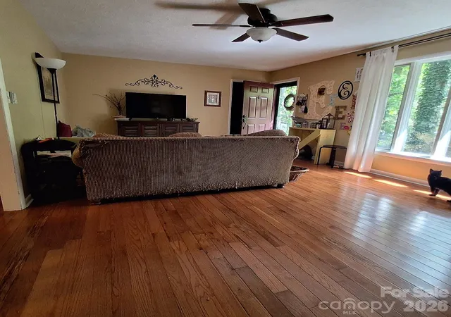 Photo 1 of Single family home for sale at 173 Pinecrest Dr, Alexander, NC 28701 | MLS# 4431210 | Listing updated on 2026-10-12