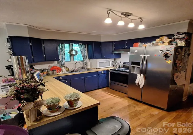 Photo 2 of Single family home for sale at 173 Pinecrest Dr, Alexander, NC 28701 | MLS# 4431210 | Listing updated on 2026-10-12