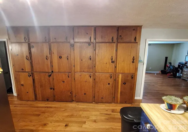 Photo 3 of Single family home for sale at 173 Pinecrest Dr, Alexander, NC 28701 | MLS# 4431210 | Listing updated on 2026-10-12