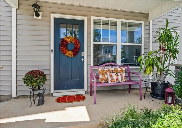 Photo 2 of Townhouse for sale at 31 Benedict Ln, Weaverville, NC 28787 | MLS# 4431212 | Listing updated on 2026-10-07