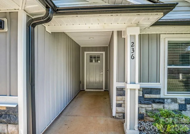 Photo 2 of Single family home for sale at 236 Scruggs Rd #9, Gaffney, SC 29341 | MLS# 4431215 | Listing updated on 2026-10-05