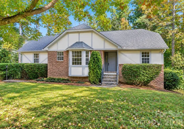Photo 1 of Single family home for sale at 3111 Essex Path, Hendersonville, NC 28791 | MLS# 4431241 | Listing updated on 2026-10-09