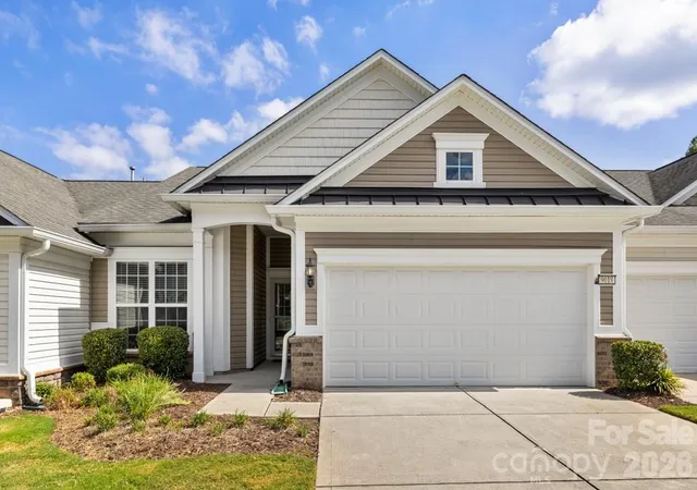 Photo 1 of Townhouse for sale at 9018 Smokey Hl Ln, Fort Mill, SC 29707 | MLS# 4431242 | Listing updated on 2026-10-09