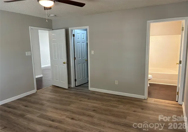Photo 2 of Single family home for sale at 5305 Starflower Dr, Charlotte, NC 28215 | MLS# 4431245 | Listing updated on 2026-10-04
