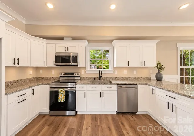 Photo 4 of Single family home for sale at 1222 Wood St, Albemarle, NC 28001 | MLS# 4431246 | Listing updated on 2026-10-31