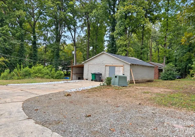 Photo 1 of Single family home for sale at 3100 Allen Rd, Charlotte, NC 28269 | MLS# 4431251 | Listing updated on 2026-10-13