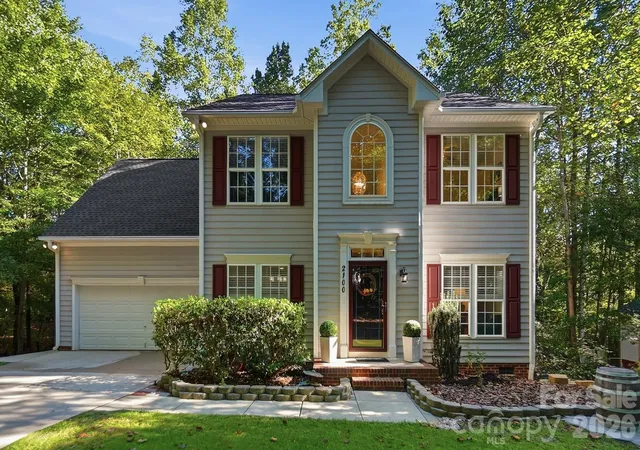 Photo 2 of Single family home for sale at 2100 Pineapple Ct, Matthews, NC 28105 | MLS# 4431286 | Listing updated on 2026-10-10