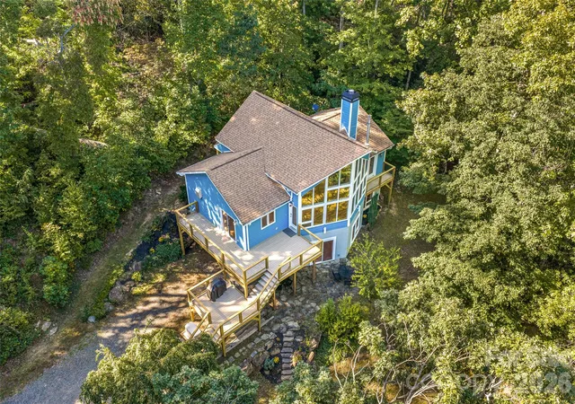 Photo 3 of Single family home for sale at 918 Long Branch Rd, Swannanoa, NC 28778 | MLS# 4431287 | Listing updated on 2026-10-08