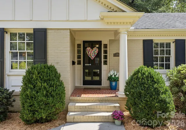 Photo 2 of Single family home for sale at 3745 Severn Ave, Charlotte, NC 28210 | MLS# 4431290 | Listing updated on 2026-10-08