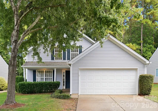 Photo 1 of Single family home for sale at 1619 Eagle Lake Dr, Fort Mill, SC 29707 | MLS# 4431314 | Listing updated on 2026-10-08