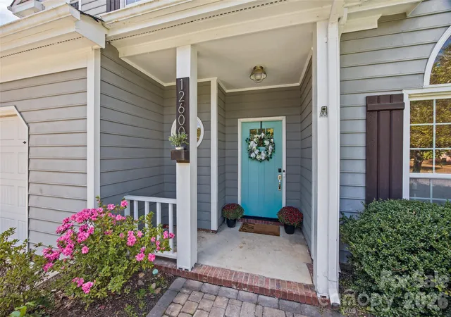 Photo 2 of Single family home for sale at 12600 Parks Farm Ln, Charlotte, NC 28277 | MLS# 4431325 | Listing updated on 2026-10-10