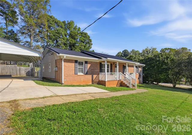 Photo 2 of Single family home for sale at 189 Fremont Loop, Mooresville, NC 28115 | MLS# 4431331 | Listing updated on 2026-10-20