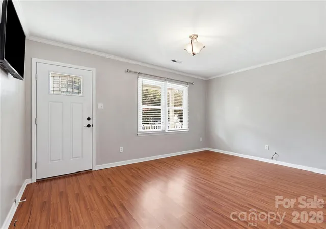 Photo 3 of Single family home for sale at 189 Fremont Loop, Mooresville, NC 28115 | MLS# 4431331 | Listing updated on 2026-10-20
