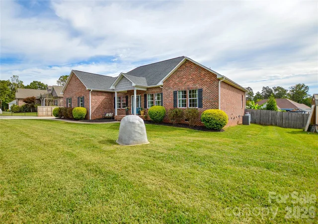 Photo 3 of Single family home for sale at 2330 Fay Jones Rd #4, Denver, NC 28037 | MLS# 4431354 | Listing updated on 2026-10-08