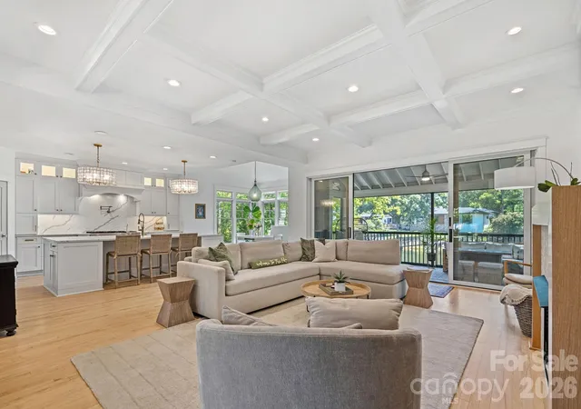 Photo 1 of Single family home for sale at 19610 Weavers Cir, Cornelius, NC 28031 | MLS# 4431355 | Listing updated on 2026-10-15