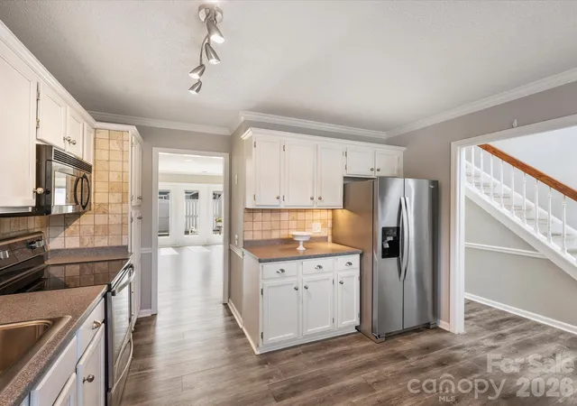 Photo 3 of Condo for sale at 7243 Meeting St, Charlotte, NC 28210 | MLS# 4431358 | Listing updated on 2026-10-10