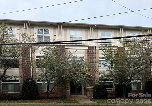 Condo for sale at 404 Laurel Ave #33, Charlotte, NC 28204 | MLS# 4431375