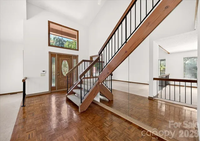 Photo 2 of Single family home for sale at 6133 Rhone Dr, Charlotte, NC 28226 | MLS# 4431409 | Listing updated on 2026-10-10