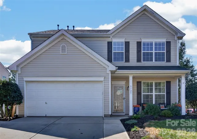 Photo 2 of Single family home for sale at 5725 Lindley Crescent Dr, Indian Trail, NC 28079 | MLS# 4431412 | Listing updated on 2026-10-09